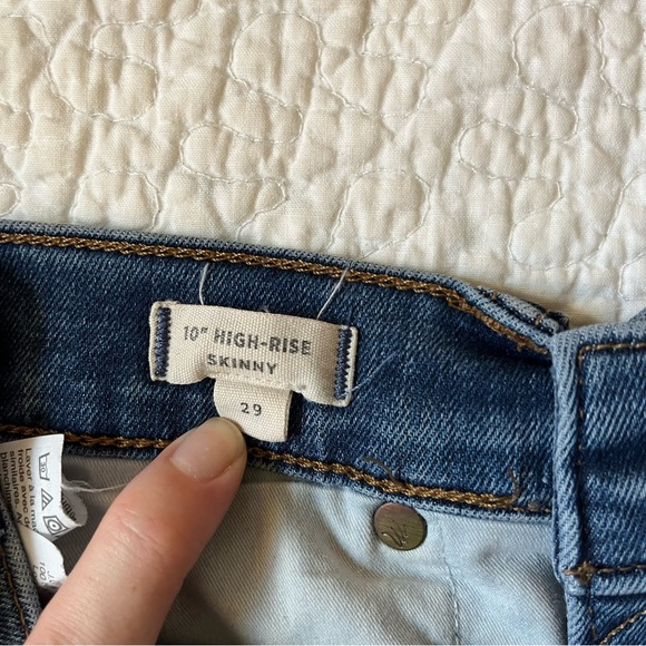 Madewell 10" High-Rise Skinny Jeans Size 2 - Picture 3 of 5